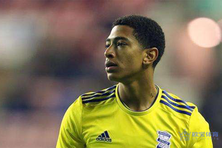  英超窗口期走向成谜；辽宁本钢回应争议；气氛紧张；高层口径保持一致