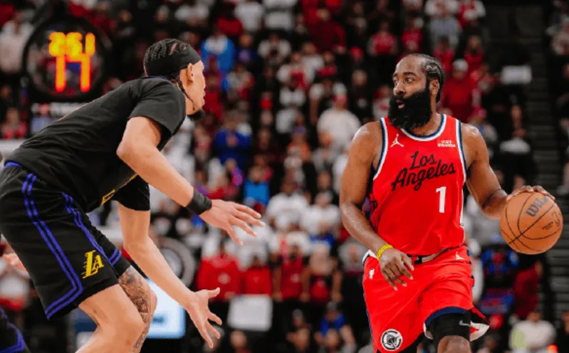 哈登在湖人比赛中突破纪录,比分优势明显引发热议!的简单介绍 哈登在湖人比赛中突破纪录,比分优势明显引发热议!的简单介绍