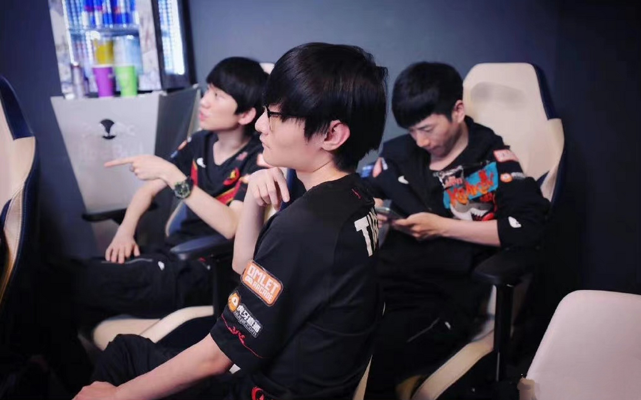 Doinb在FPX比赛中关键助攻，连败引发热议！的简单介绍